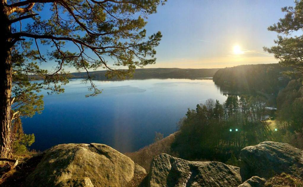 Lovely Studio Apartment Seaview & Private Sauna Lerum Eksteriør bilde